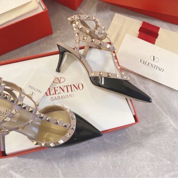 Valentino Black Ankle Strap Rockstud Pump - Picture 2 of 4